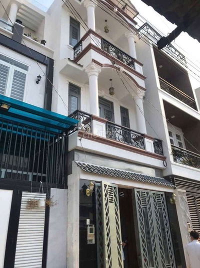 BÁN NHÀ 3TẦNG HXH _DT4,5 X14 :56,1m2 - kẾT NỐi RA ĐƯỜNG  kHA VẠN CÂN