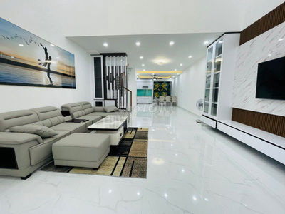 BÌNH THẠNH 4.9x18m – NHÀ ĐẸP Ở NGAY – HXH THÔNG  FULL NỘI THẤT CAO CẤP