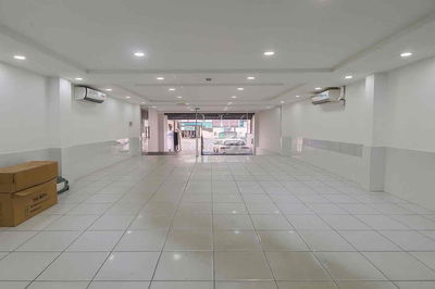 Mặt Bằng Kinh Doanh Trệt Tại Bạch Đằng P2 Tân Bình Gần sân bay
