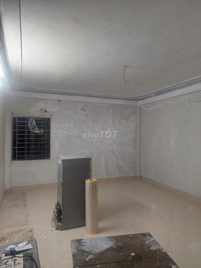 Phòng trọ 32M2 phố Đại Từ VSKK