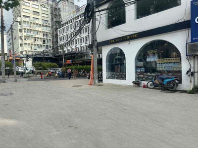 CHO THUÊ MT ĐƯỜNG CÁCH MẠNG THÁNG 8 Q.1  (DT :4,5x15m 2 TẦNG GIÁ 44tr/