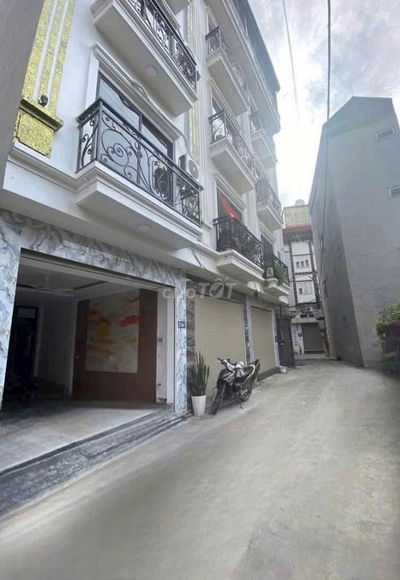 HÓT NHÀ MỚI PHỐ YÊN BỆ 5 TẦNG ĐƯỜNG THÔNG Ô TÔ VÀO KINH DOANH  SỔ ĐỎ