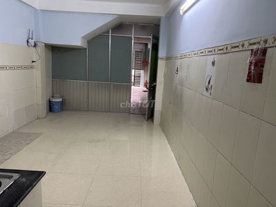 Cần cho thuê phòng khu vực phường12 Quạn 6, khu yên tỉnh và an ninh