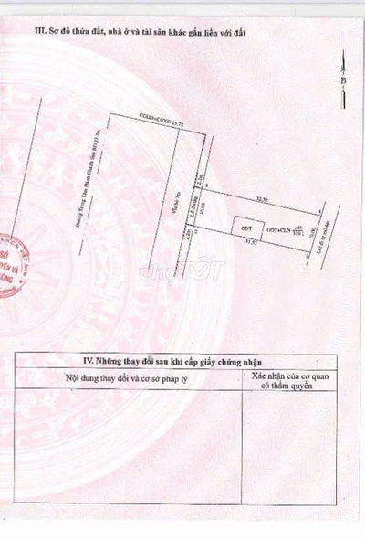 Mặt tiền Hùng Vương, vị trí gần ngã tư Trần Ngọc Lên và Hùng Vương