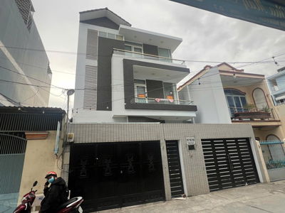 bán biệt thự đường nguyễn văn linh, quận 7,