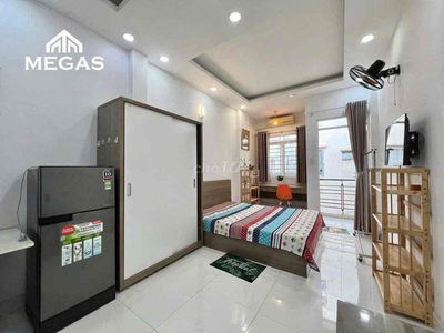 🎏Siêu phẩm căn hộ cho thuê cửa sổ lớn ngay phường Cầu Kho Quận 1