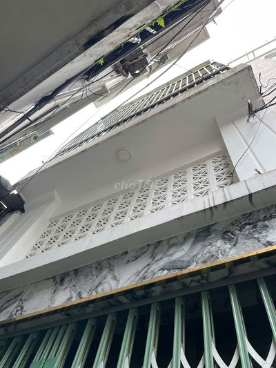 CHỦ NGỘP BÁN NHÀ  XÔ VIẾT NGHỆ TĨNH P25 BÌNH THẠNH 28M2 3 TẦNG 4PN 3WC