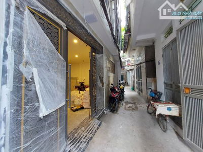 Siêu Phẩm CHDV Dòng Tiền 55m2 - 8 Tầng, MT 7,4m -Nhỉnh 13 Tỷ -Tại Xã Đàn, Chợ Khâm Thiên -