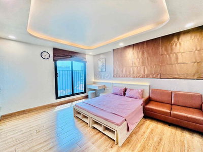 PHENHOUSE TẦNG 9 – VIEW THOÁNG NGAY THUNG LŨNG HOA HỒ TÂY