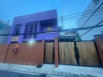 Nhà đẹp 15x15 m bán nhanh