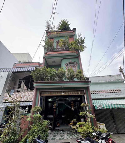 KHU TÊN LỬA-MẶT TIỀN ĐƯỜNG-GẦN CV PHÚ LÂM-4,6 x21m-CHỈ 8,xty