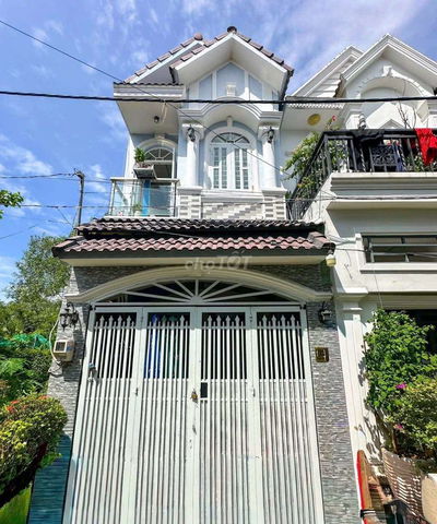Nhà 4x15m 1 lầu 3pn hẻm trước nhà 6m kế quận 7 4.69 tỷ