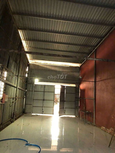 Cho thuê xưởng 5,5x25