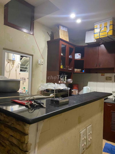 Chung cư đẹp ở liền, có thang máy, 2 phòng ngủ