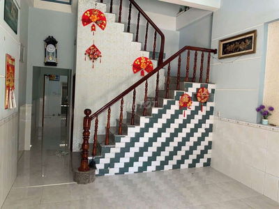 Nhà 3 phòng trệt lầu KdC Diệu Hiền
