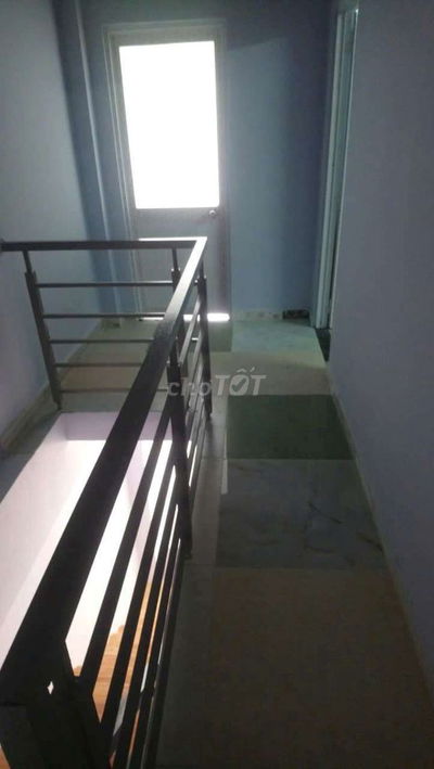 Cho thuê nhà hẻm xe hơi trần bình trọng p5 bình thạnh