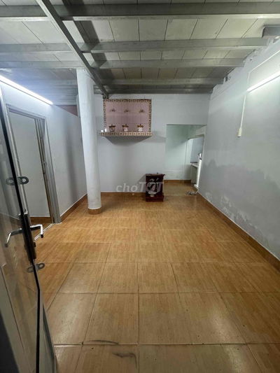 Phòng trọ nguyên căn 70m2 đường Cô Bắc, Cô Giang Quận 1