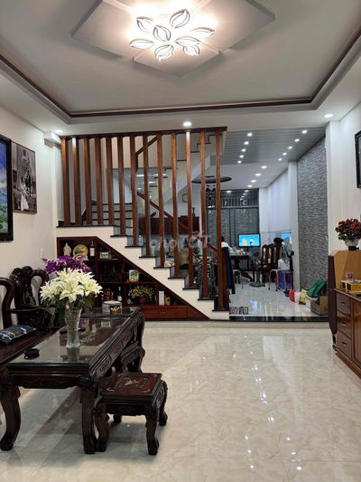 Bán nhà KĐT Phước Long 2, Hoàng Đình Giong, view biệt thự
