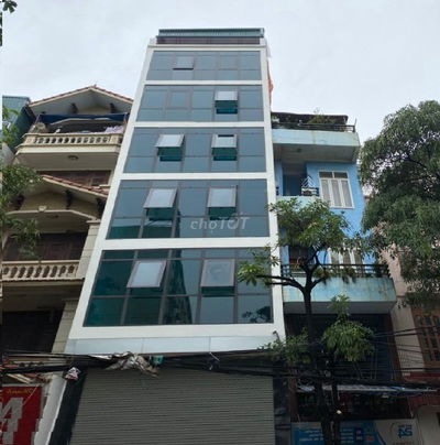 Cho thuê căn nhà phố Nguyên Khang - Cầu Giấy. Dt 70m2 x 7 tầng có TM