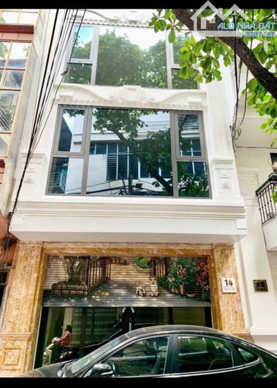 Cho thuê nhà mặt phố Phan Phù Tiên 60m2 x 7 tầng, MT 5m thông sàn, riêng biệt, giá 50tr/th