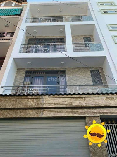 Nguyễn kiệm dt (6x10m) 4 tầng lầu hẻm xe hơi tận cửa