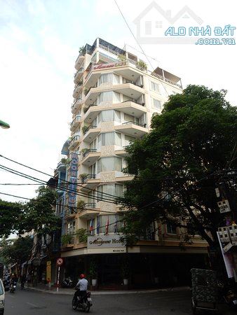 Cho thuê khách sạn VIP quận Ba Đình- Hoàn Kiếm DT 130m2x12 tầng,Mặt tiền:7m,Giá thuê:400tr