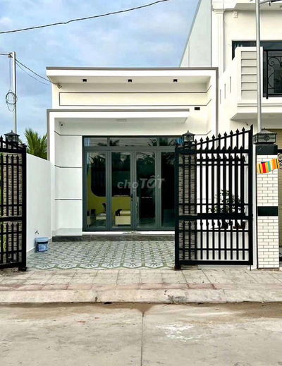 Bán nhà cấp 4 sổ hồng riêng, dt 100m2, gần chợ Vĩnh Lộc A giá 760triệu