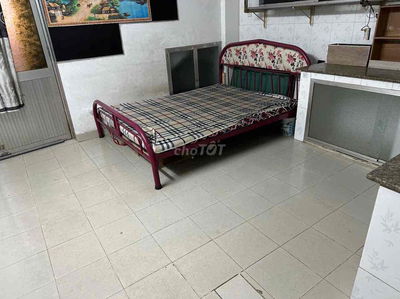 Cho thuê phòng trọ 20m2 mặt tiền đường Lê Văn Sỹ, Quận Phú Nhuận