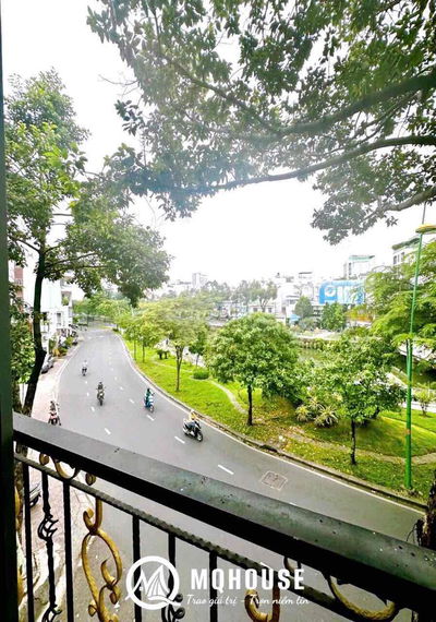 Cho thuê phòng ban công lớn máy giặt riêng tại Hoàng Sa quận 3