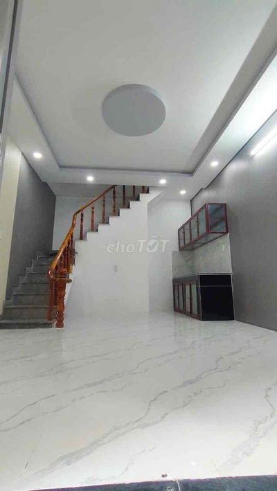 nhà gần ngã tư ga Q12 1 trệt 1 lầu