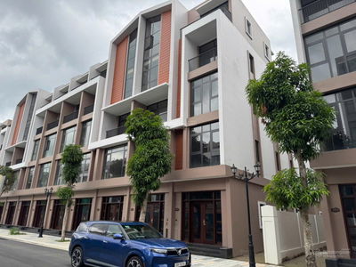 Bán Liền Kề AD19- Vin 3, DT 64m- Giá 9,7 Tỷ, Biệt thự Phân Khu Cọ Xanh DT 188-225m- Giá 38-60 Tỷ