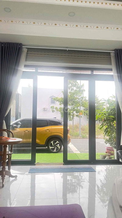 cho thuê nhà nguyên căn như hình, dt 67m2 giá 6,5 tr.tân hiệp 17,.bd