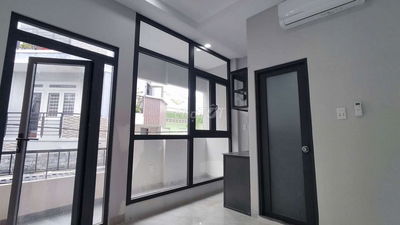 ⛅PHÒNG TRỌ GIÁ RẺ DẠNG BAN CÔNG CỬA SỔ TRỜI PHẠM THẾ HIỂN TRUNG TÂM Q8