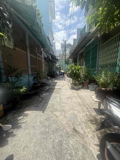 NHÀ HẺM PHẠM THẾ HIỂN P5 Q8 8x18 NHỈNH 7 Tỷ