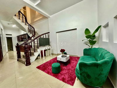 nhà Đông Thiên 37m² 5 tầng, Giá 5.8 tỷ, sổ đỏ chính chủ, sang tên ngay