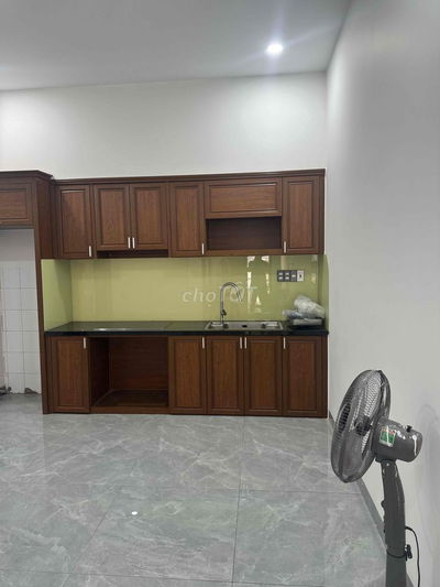 cho thuê căn nhà cấp 4 phường Tam Hiệp, diện tích 100m2, 2 phòng ngủ