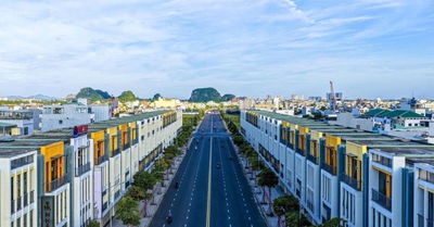 SUN GROUP - NGOẠI GIAO 100 LÔ GIÁ 5 TỶ TRỞ LÊN ĐẦM SEN - NAM HOÀ XUÂN, ĐÀ NẴNG !