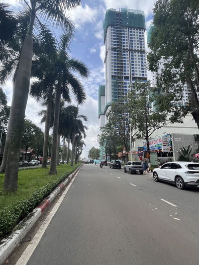 Bán Gấp Lô Đất GS 18 Quảng Trường Xanh Ngay Siêu Thị BigC Go