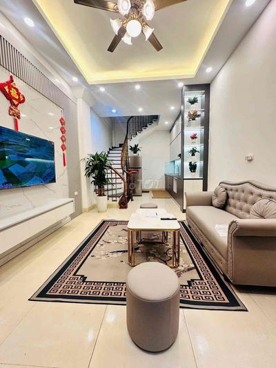 Bán Nhà Phạm Văn Đồng - Hơn 7 Tỷ - 30M2 - Nhà Xây Mới Tinh - Gần Phố
