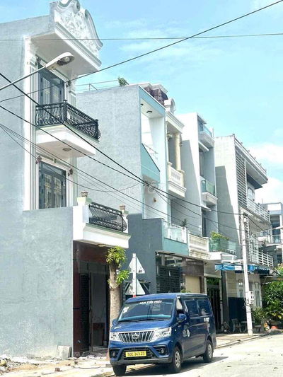 ban nhà 3 tầng  lê phong y tế p dĩ an dt 72 m