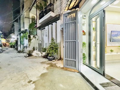 NHÀ CHỢ CÂY QUÉO, 27M2, 2 TẦNG, 3 PN, HẺM 3M, PHÒNG NGỦ DƯỚI TRỆT, SHR