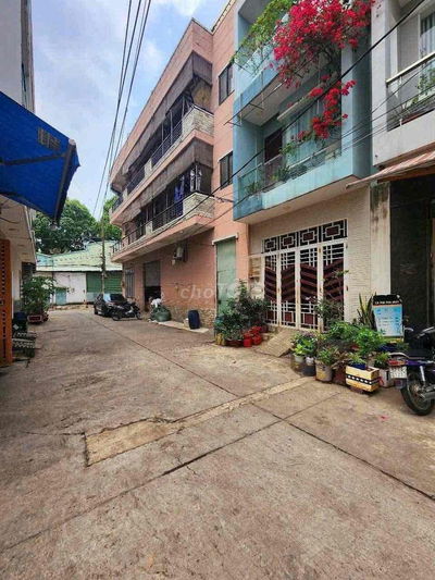 NHÀ ĐƯỜNG NƠ TRANG LONG 50M2 – 4TẦNG – NỞ HẬU – HẺM XE HƠI CHỈ 5,2TỶ