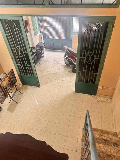 HÀNG KÍN CHƯA CÓ TRÊN THỊ TRƯỜNG - 33M2 NGANG 4M - 4 TẦNG - GẦN HXH -