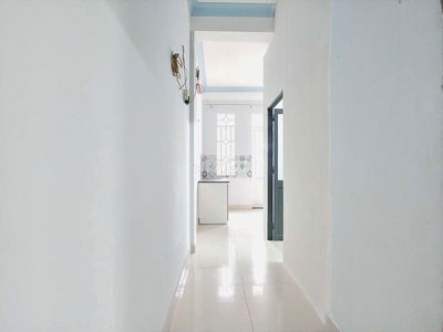 Phòng trọ MỚI, TÁCH BẾP, BAN CÔNG, ở chợ Gò Vấp, gần Sân Bay, chủ trọ