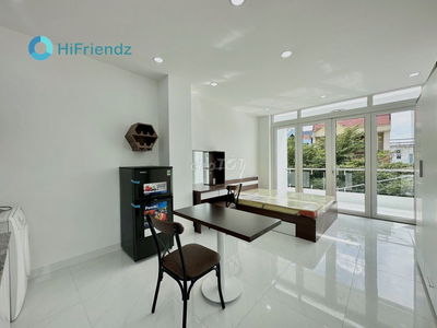CHO THUÊ CĂN HỘ STUDIO BAN CÔNG FULL NỘI THẤT GẦN TRẦN NÃO CẦU SÀI GÒN