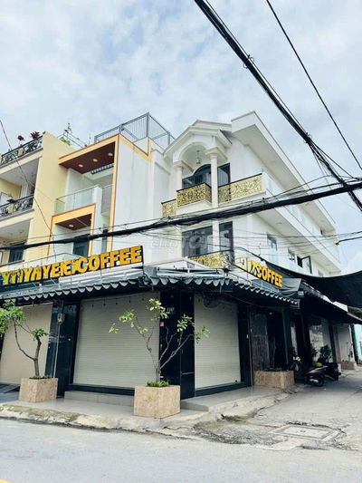 Nhà Đẹp 5 Tầng — Gần Hoà Bình, Lê Văn Quới (6m x 18m) Đông