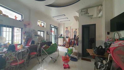 BÁM NHÀ-  Q3 - ĐIỆN BIÊN PHỦ- 3 TẦNG - BTCT- SÂN THƯỢNG -4 PN- 4WC-