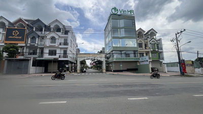 Bán đất 100m²,đường nhựa vài ô tô thông thoáng,gần ĐHQG TPHCM,giá đầu