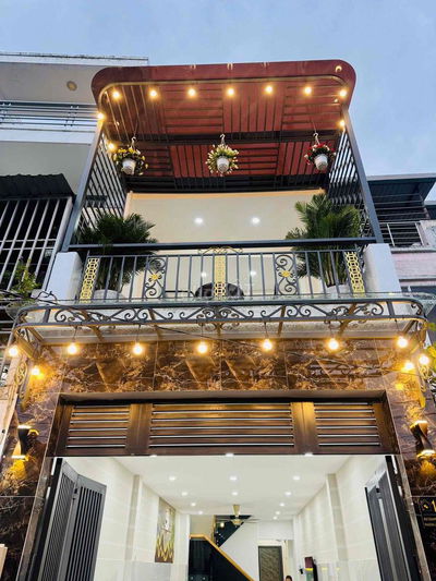 BÁN NHÀ NHỈNH 6 TỶ- DIỆN TÍCH 70M2 XE HƠI NGỦ TRONG NHÀ