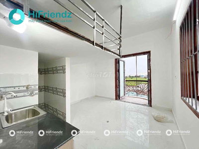 Duplex ban công , cửa sổ trời